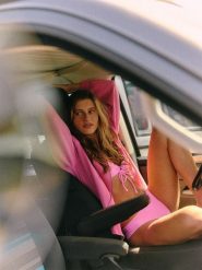 4F Dół od bikini damski - różowy L. Czerwone bikini damskie 4f, bez wzorów. Za 69.99 zł.