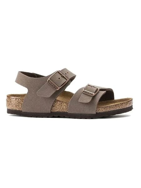 Birkenstock Skórzane sandały "New York" w kolorze beżowym rozmiar: 29. Brązowe sandały damskie Birkenstock, bez wzorów, z nubiku, bez obcasa. Za 184.02 zł.