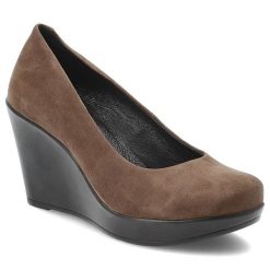 Czółenka damskie Karino, na wysokim stabilnym koturnie eleganckie skórzane wsuwane i wygodne, brązowe, 1224-015-P. Brązowe czółenka damskie Karino, bez wzorów, ze skóry, bez obcasa, na koturnie. Za 379.00 zł.