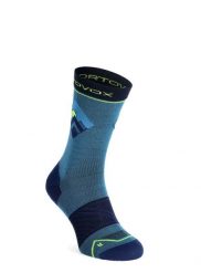 Skarpety męskie Ortovox Alpine Light Comp Mid Socks. Niebieskie skarpetki męskie ORTOVOX, bez wzorów, z materiału. Za 97.89 zł.