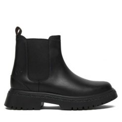 Sztyblety Timberland. Czarne botki damskie Timberland, bez obcasa, na płaskiej podeszwie, bez zapięcia. Za 619.99 zł.