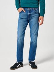 Wrangler Dżinsy - Regular fit - w kolorze niebieskim rozmiar: W30/L34. Niebieskie jeansy męskie Wrangler. Za 217.99 zł.