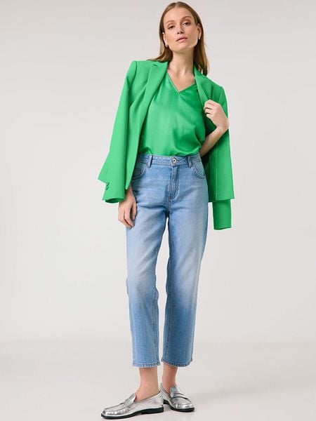 Gerry Weber Bluzka w kolorze zielonym rozmiar: 44. Zielone bluzki damskie Gerry Weber, s, bez wzorów, z wiskozy, klasyczne, bez kołnierzyka, bez ramiączek. Za 113.63 zł.