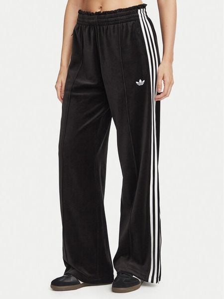 Adidas Spodnie dresowe Velour LG4295 Czarny Loose Fit. Czarne spodnie dresowe damskie Adidas, m, bez wzorów, z bawełny. Za 299.99 zł.