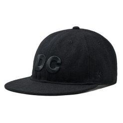 Czapka z daszkiem DC. Czarne czapki męskie DC, bez wzorów. Za 139.99 zł.