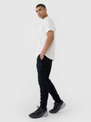 4F Spodnie dresowe joggery męskie - czarne 3XL. Czarne spodnie dresowe męskie 4f, bez wzorów, z bawełny. W wyprzedaży za 79.99 zł.