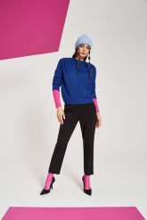 Gładki sweter. Swetry klasyczne damskie MOODO, m, bez kołnierzyka. W wyprzedaży za 35.99 zł.