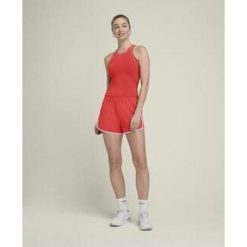 Spodenki damskie Wilson Team W. Czerwone szorty damskie Wilson, bez wzorów, sportowe. Za 169.99 zł.