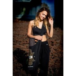 Spodnie do jogi Moonholi Moony Comfy Sweatpants z kieszeniami. Czarne spodnie dresowe damskie MOONHOLI, bez wzorów, sportowe. Za 369.00 zł.