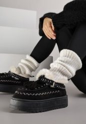 Czarne Śniegowce na Grubej Podeszwie z Frędzlami i Haftem Linodis. Czarne śniegowce damskie Born2be, z jeansu. Za 119.99 zł.