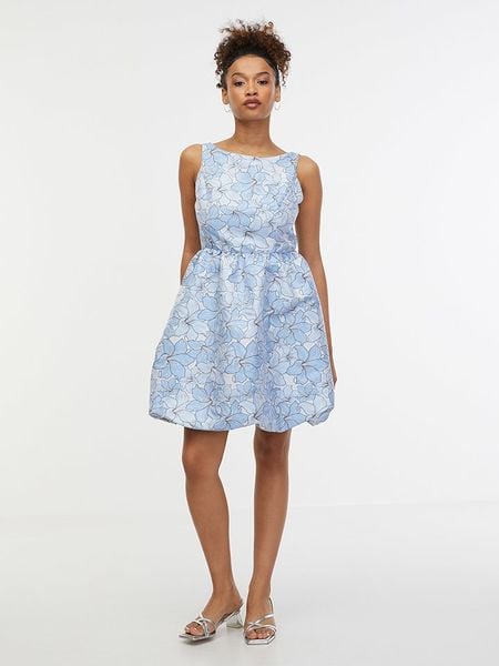 Orsay Sukienka w kolorze błękitno-białym rozmiar: 36. Niebieskie sukienki damskie ORSAY, bez wzorów, bez kołnierzyka, bez ramiączek, mini, rozkloszowane. Za 91.77 zł.