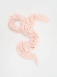 Gładki szal z dodatkiem wiskozy - pastelowy róż. Czerwone szaliki i kominy damskie Reserved, bez wzorów, z wiskozy. W wyprzedaży za 22.99 zł.