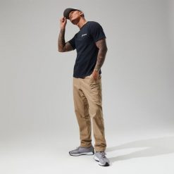 Koszulka męska Berghaus F&B Logo T-Shirt AM. Czarne t-shirty męskie Berghaus, m, bez wzorów, bez kołnierzyka. Za 109.99 zł.