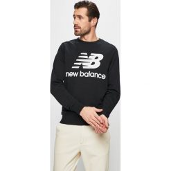 New Balance - Bluza. Czarne bluzy bez kaptura męskie New Balance, l, z bawełny. W wyprzedaży za 169.90 zł.
