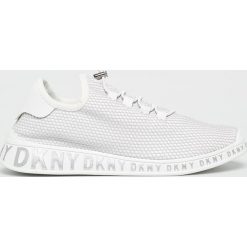 Dkny - Buty Mel-Lace Up Sneake. Szare buty sportowe na co dzień damskie DKNY, bez wzorów, z materiału. W wyprzedaży za 379.90 zł.