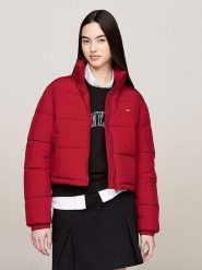 TOMMY JEANS Kurtka zimowa w kolorze czerwonym rozmiar: XL. Czerwone kurtki damskie Tommy Jeans, na zimę, xl, bez wzorów, z jeansu, bez kaptura. Za 395.31 zł.