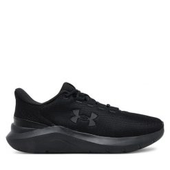 Buty do biegania Under Armour. Czarne obuwie do biegania damskie Under Armour. Za 149.99 zł.