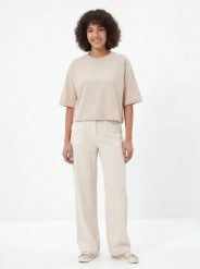 Koszulka damska oversize BEIGE. Brązowe t-shirty damskie Wings, l, bez wzorów, z bawełny, bez kołnierzyka. Za 149.90 zł.