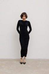Długa sukienka z marszczeniami w kolorze TOTALLY BLACK - GAJA-XS. Czarne sukienki damskie Marsala, na spotkanie biznesowe, uniwersalny, bez wzorów, z elastanu, eleganckie, bez kołnierzyka, bez ramiączek, maxi. Za 429.90 zł.