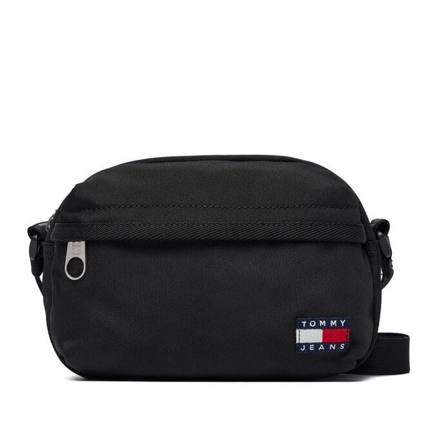 Torebka Tommy Jeans. Czarne listonoszki damskie Tommy Jeans, bez wzorów, z jeansu, bez dodatków. Za 233.99 zł.