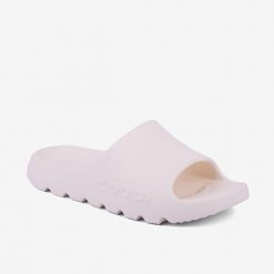 Klapki damskie Coqui. Brązowe klapki damskie Coqui, bez wzorów, z materiału, bez obcasa. Za 141.99 zł.