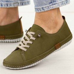 Khaki skórzane półbuty damskie T.Sokolski 2948. Brązowe półbuty damskie Sokolski, bez wzorów, z jeansu, casualowe, z okrągłym noskiem, bez obcasa, na płaskiej podeszwie. Za 299.00 zł.