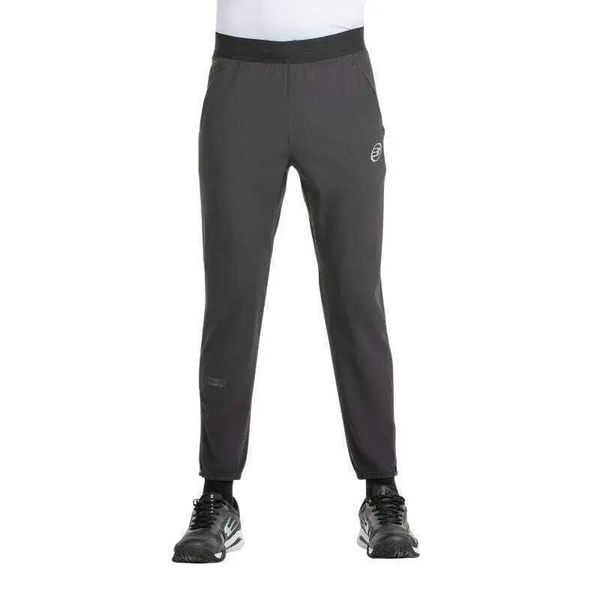 Bullpadel Labor Pants. Czarne szorty męskie bullpadel, bez wzorów, z materiału. Za 289.25 zł.