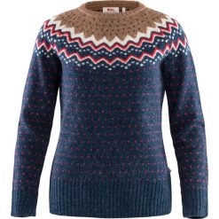 Sweter damski Fjallraven Ovik Knit Sweater. Czarne swetry klasyczne damskie Fjällräven, na zimę, uniwersalny, z dzianiny, bez kołnierzyka. Za 898.65 zł.