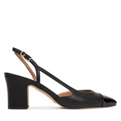 Czółenka Guess. Czarne czółenka damskie Guess, z aplikacjami, bez obcasa. Za 399.99 zł.