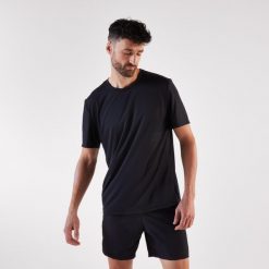 Koszulka do biegania męska Kiprun Run 100. Czarne t-shirty sportowe męskie KIPRUN, m, z materiału, bez ramiączek, do biegania. Za 29.99 zł.