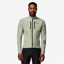 Kurtka zimowa na rower szosowy męska Van Rysel EDR. Czarne kurtki treningowe męskie VAN RYSEL, na zimę, m, bez wzorów, z materiału, rowerowe. Za 349.99 zł.