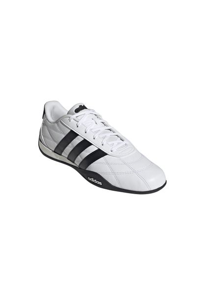 Buty sportowe Adidas Adipista. Białe buty sportowe na co dzień męskie Adidas, z gumy, bez zapięcia, trekkingowe. Za 299.00 zł.