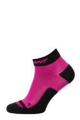 Skarpety do biegania damskie Dynafit Vertical Mesh Footie. Czarne skarpetki damskie Dynafit, bez wzorów, z meshu. Za 87.20 zł.