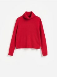 Wełniany sweter - czerwony. Czerwone swetry klasyczne damskie Reserved, l, z wełny, bez kołnierzyka. Za 199.99 zł.