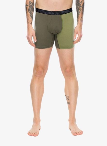 Bokserki termoaktywne męskie Ortovox 150 Essential Boxer Briefs. Zielone bokserki męskie ORTOVOX, bez wzorów, z elastanu. Za 206.79 zł.