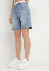 Niebieskie Jeansowe Szorty Bermudy z Wysokim Stanem Tenilorea. Niebieskie szorty damskie Born2be, z aplikacjami, z jeansu, eleganckie, z podwyższonym stanem. Za 74.99 zł.