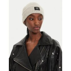 Czapka Calvin Klein. Brązowe czapki zimowe damskie CALVIN KLEIN. Za 209.99 zł.