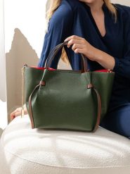 Anna Morellini Skórzana torebka " Pietrina" w kolorze zielonym - 26 x 25 x 15 cm rozmiar: onesize. Zielone torebki klasyczne damskie Anna Morellini, bez wzorów, z materiału, bez dodatków. Za 347.99 zł.