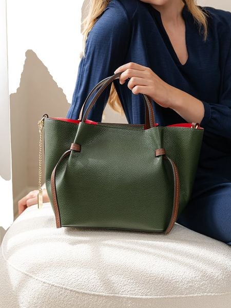 Anna Morellini Skórzana torebka " Pietrina" w kolorze zielonym - 26 x 25 x 15 cm rozmiar: onesize. Zielone torebki klasyczne damskie Anna Morellini, bez wzorów, z materiału, bez dodatków. Za 347.99 zł.