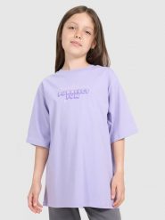 4F T-shirt oversize z nadrukiem dziewczęcy - fioletowy 134 (8-9 lat). Fioletowe koszulki dziewczęce 4f, bez wzorów, z bawełny, bez ramiączek. W wyprzedaży za 39.99 zł.
