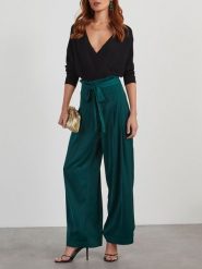 LA Angels Spodnie w kolorze zielonym rozmiar: M. Zielone spodnie materiałowe damskie LA Angels, bez wzorów, z materiału, z podwyższonym stanem. Za 170.47 zł.