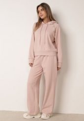 Różowy Komplet Dresowy Bluza z Kapturem z Ozdobnymi Guzikami i Spodnie Eborissa. Czerwone bluzy z kapturem damskie Born2be, l, z dresówki. Za 169.99 zł.