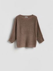 Gładki sweter - brązowy. Brązowe swetry klasyczne damskie Reserved, l, z dzianiny, bez kołnierzyka. Za 89.99 zł.