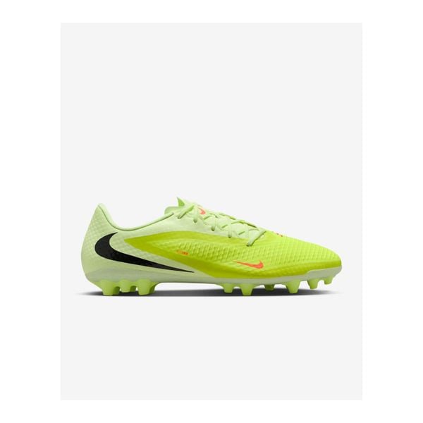 Buty piłkarskie Nike Phantom 6 Low Academy Ag. Buty sportowe na co dzień damskie Nike, bez zapięcia, do piłki nożnej. Za 429.70 zł.