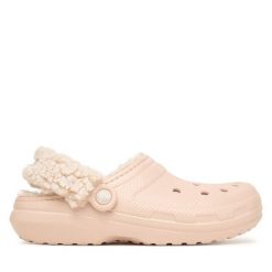 Klapki Crocs. Czerwone klapki damskie Crocs, bez wzorów, bez obcasa. Za 259.99 zł.