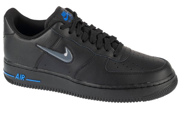 Buty sportowe Sneakersy męskie, Air Force 1 Low Jewel. Czarne buty sportowe na co dzień męskie Nike, z materiału, bez zapięcia, trekkingowe, nike air force. Za 549.99 zł.