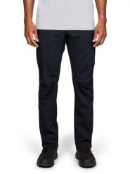 Under Armour Spodnie funkcyjne w kolorze czarnym rozmiar: 30/34. Czarne spodnie materiałowe męskie Under Armour, bez wzorów, z materiału, sportowe. Za 158.10 zł.
