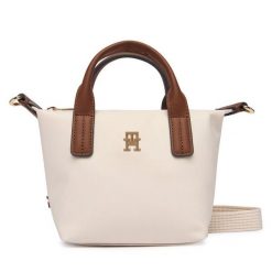 Torebka Tommy Hilfiger. Torebki klasyczne damskie Tommy Hilfiger, bez wzorów, bez dodatków. Za 329.99 zł.