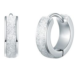 EASTSIDE Kolczyki kreole ze stali szlachetnej Stal szlachetna srebrny Kolczyki koła 1 ct Damski. Szare kolczyki damskie Eastside, srebrne. Za 119.99 zł.