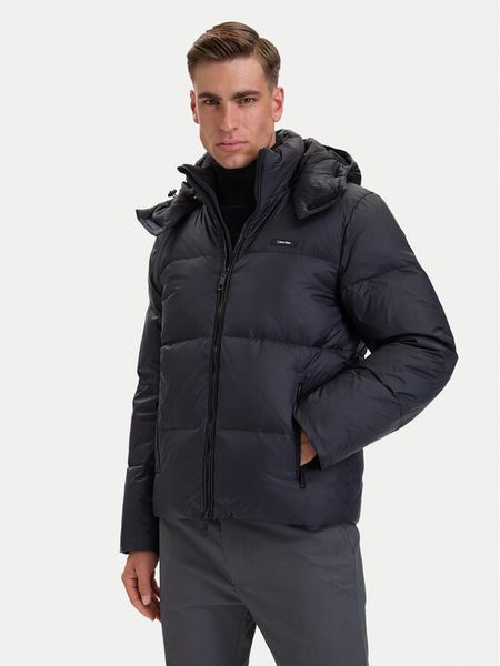 Calvin Klein Kurtka puchowa LV04LH503G Czarny Regular Fit. Czarne kurtki męskie CALVIN KLEIN, l, bez wzorów, z puchu, bez kaptura. Za 1,099.00 zł.